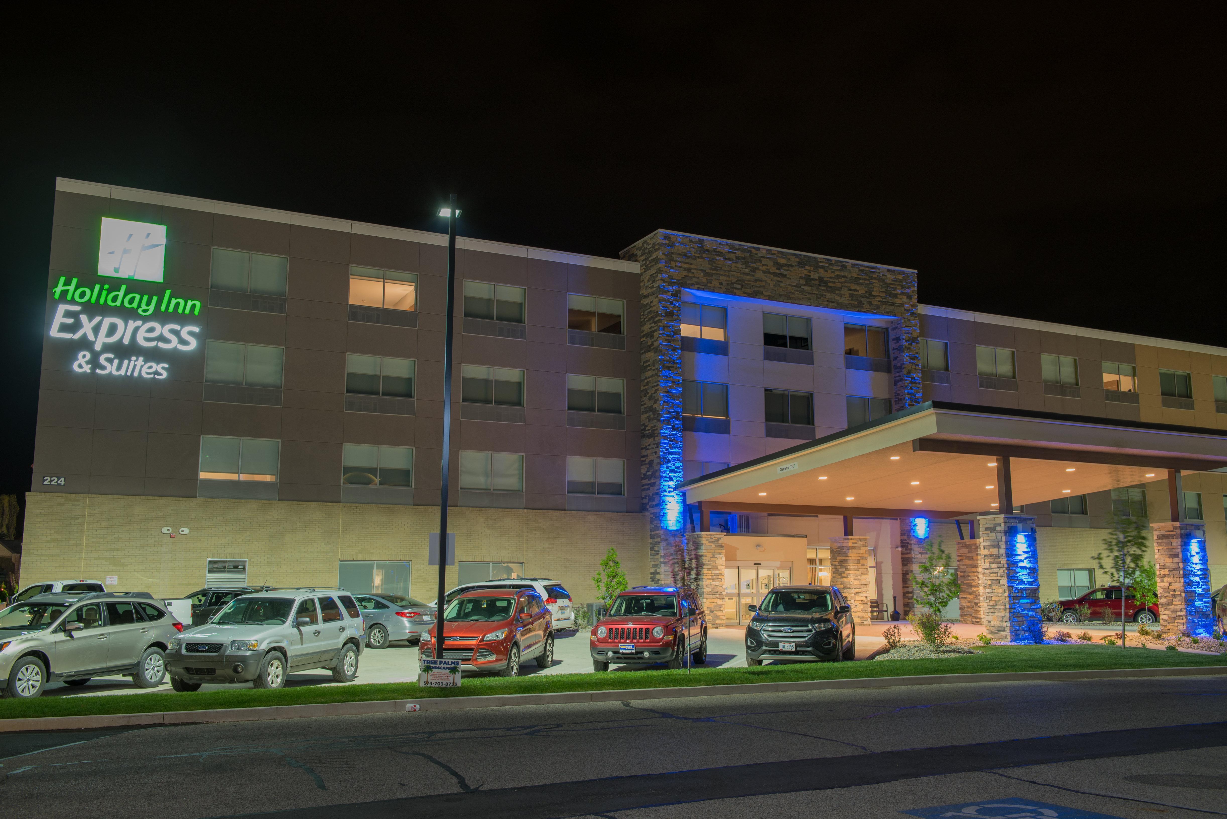 Holiday Inn Express & Suites - Fort Wayne North By Ihg Sunnybrook Acres Экстерьер фото